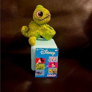 Disney Cutie Cuff - Pascal
